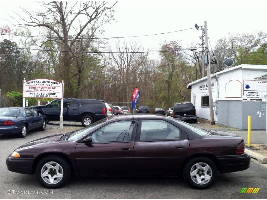 1994 Intrepid Sedan - Black Cherry Pearl / Dark Gray photo #4