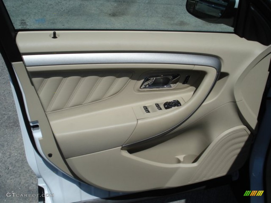 2013 Ford Taurus SEL Dune Door Panel Photo #64162318