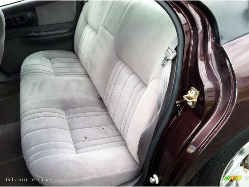 1994 Intrepid Sedan - Black Cherry Pearl / Dark Gray photo #15