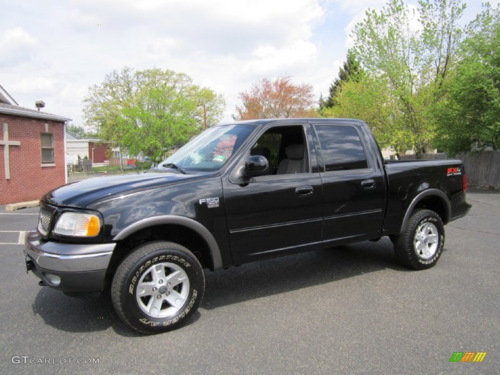 2003 F150 FX4 SuperCrew 4x4 - Black / Medium Graphite Grey photo #3