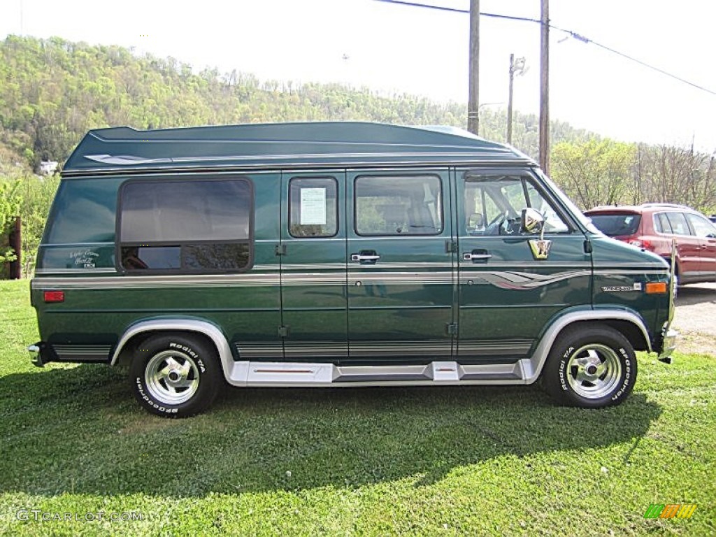 1995 Vandura G2500 Conversion Van - Emerald Green Metallic / Gray photo #7