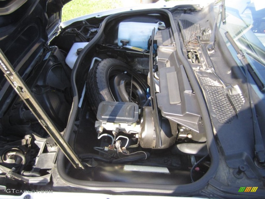 1986 Fiero GT - White / Gray photo #26