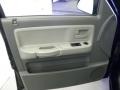 Black - Dakota SLT Club Cab Photo No. 6
