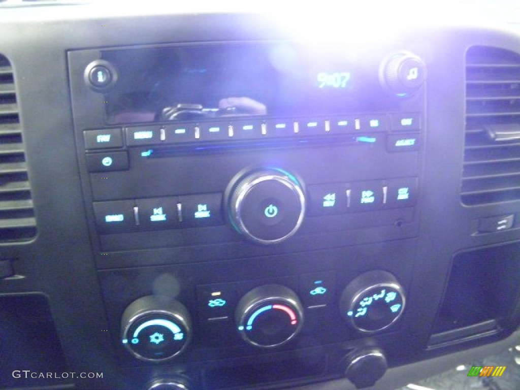2009 Silverado 1500 Extended Cab - Victory Red / Dark Titanium photo #19