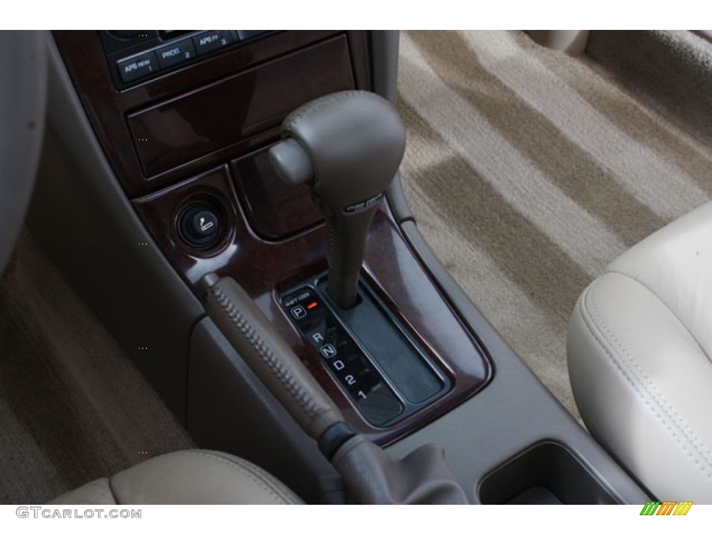 1997 Infiniti I 30 Touring Transmission Photos