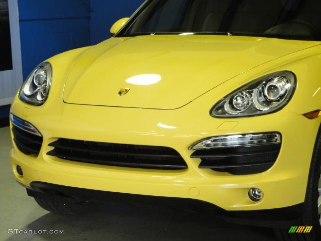 2011 Cayenne S - Sand Yellow / Black photo #4