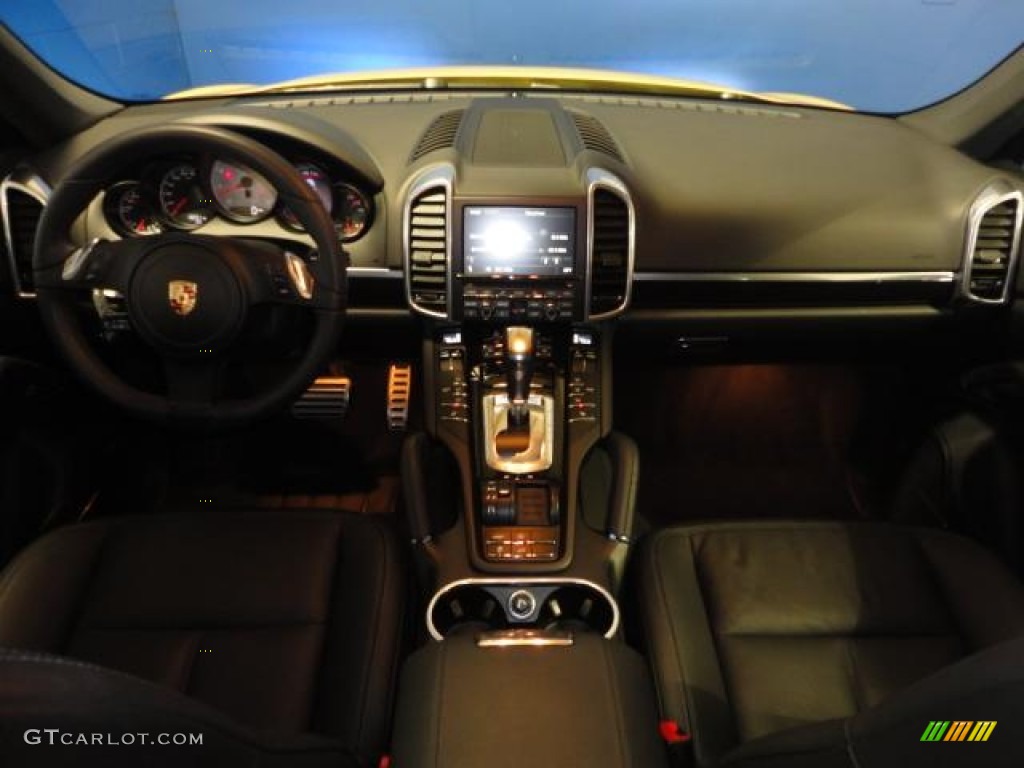 2011 Cayenne S - Sand Yellow / Black photo #14