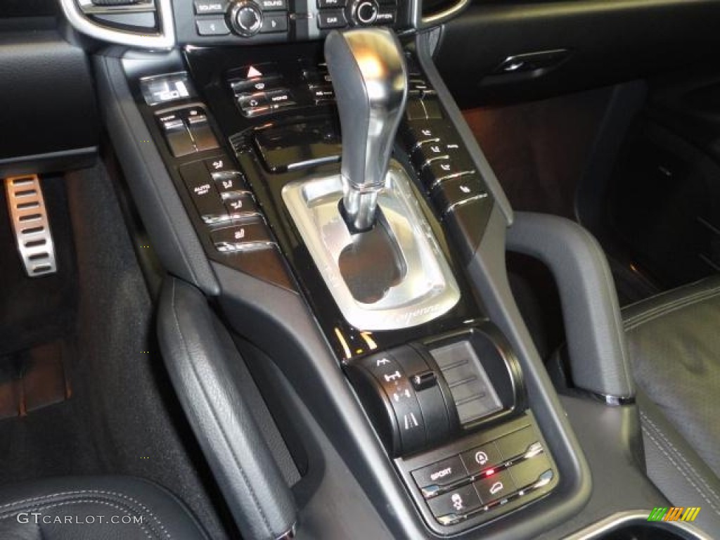 2011 Cayenne S - Sand Yellow / Black photo #18