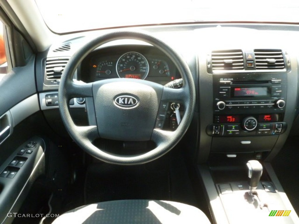 2009 Kia Borrego LX V6 4x4 Black Dashboard Photo #64173820