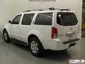 Avalanche White - Pathfinder LE Photo No. 20