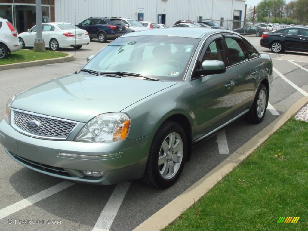 2007 Five Hundred SEL AWD - Titanium Green Metallic / Shale photo #8