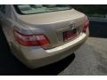 Desert Sand Metallic - Camry LE Photo No. 21