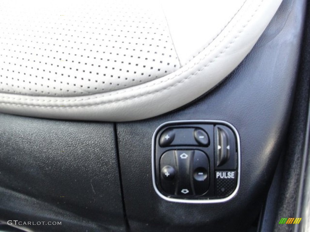 2009 Mercedes-Benz SL 63 AMG Roadster Controls Photo #64177521