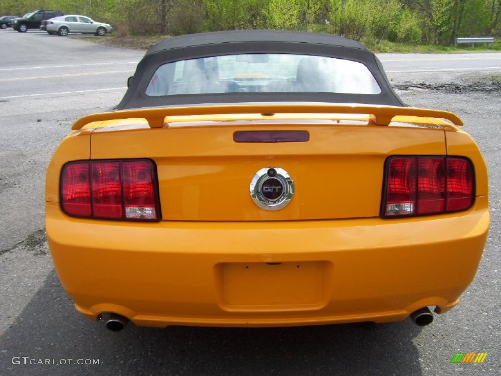 2008 Mustang GT Premium Convertible - Grabber Orange / Dark Charcoal photo #6