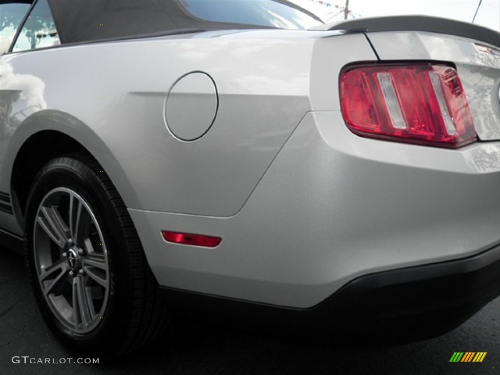 2010 Mustang V6 Premium Convertible - Brilliant Silver Metallic / Stone photo #8