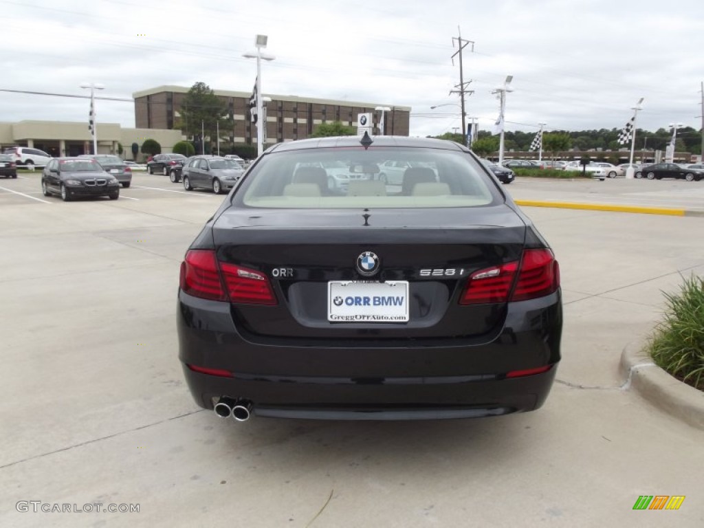 2012 5 Series 528i Sedan - Black Sapphire Metallic / Venetian Beige photo #8