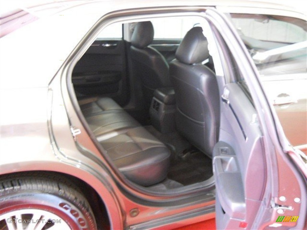 2010 300 Touring - Dark Titanium Metallic / Dark Slate Gray photo #14