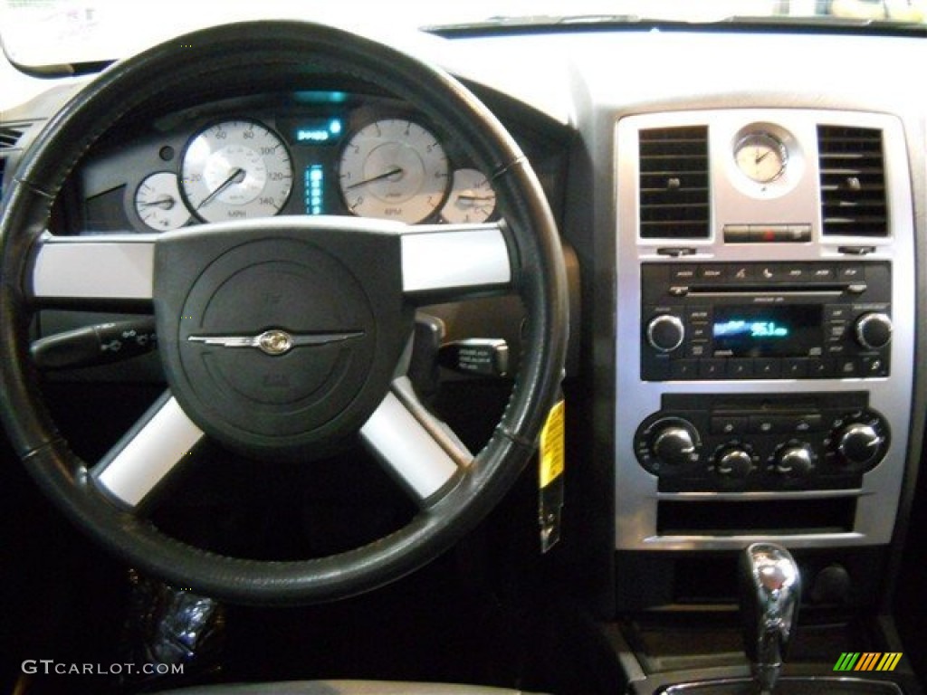 2010 300 Touring - Dark Titanium Metallic / Dark Slate Gray photo #17