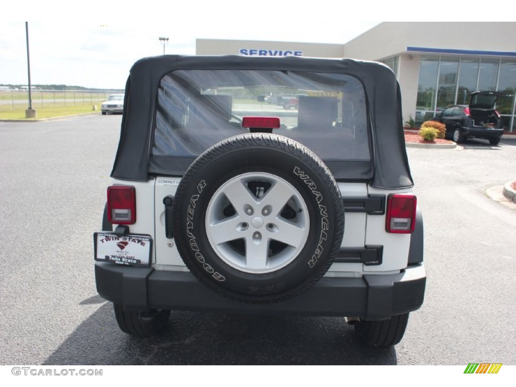 2010 Wrangler Sport 4x4 - Stone White / Dark Slate Gray/Medium Slate Gray photo #6
