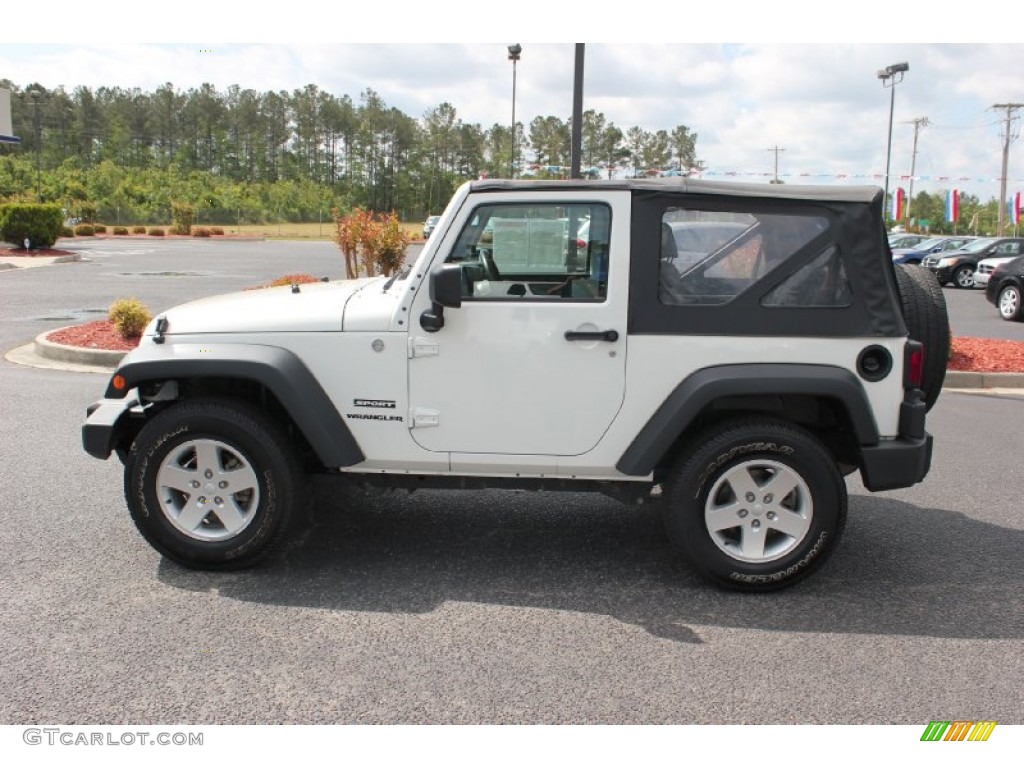 2010 Wrangler Sport 4x4 - Stone White / Dark Slate Gray/Medium Slate Gray photo #8