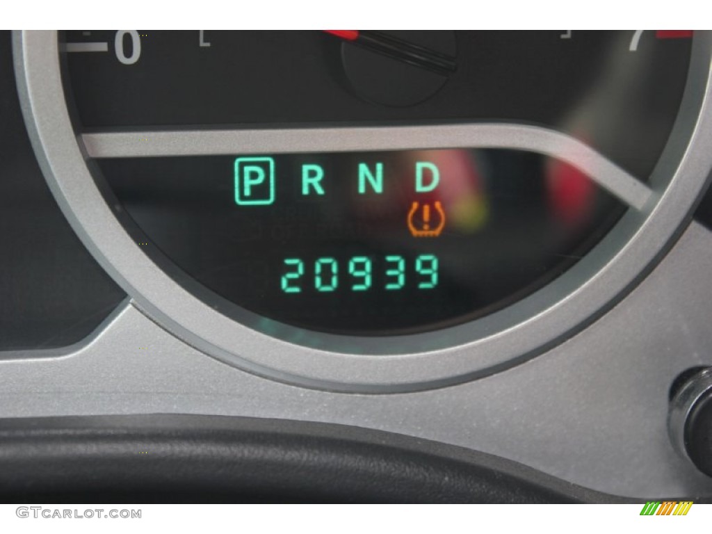 2010 Wrangler Sport 4x4 - Stone White / Dark Slate Gray/Medium Slate Gray photo #17