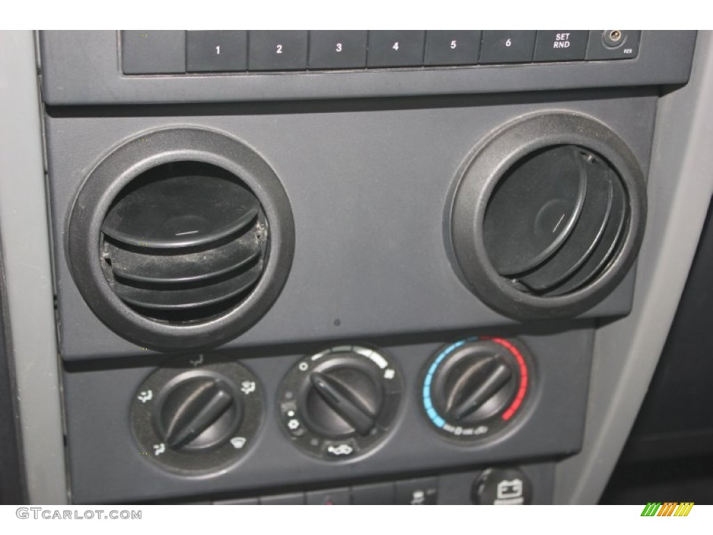 2010 Wrangler Sport 4x4 - Stone White / Dark Slate Gray/Medium Slate Gray photo #19