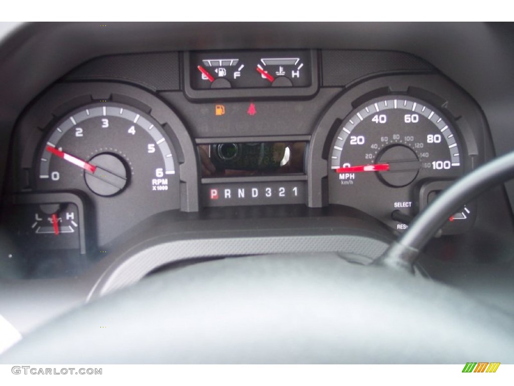 2012 Ford E Series Cutaway E350 Chassis Gauges Photo #64199735
