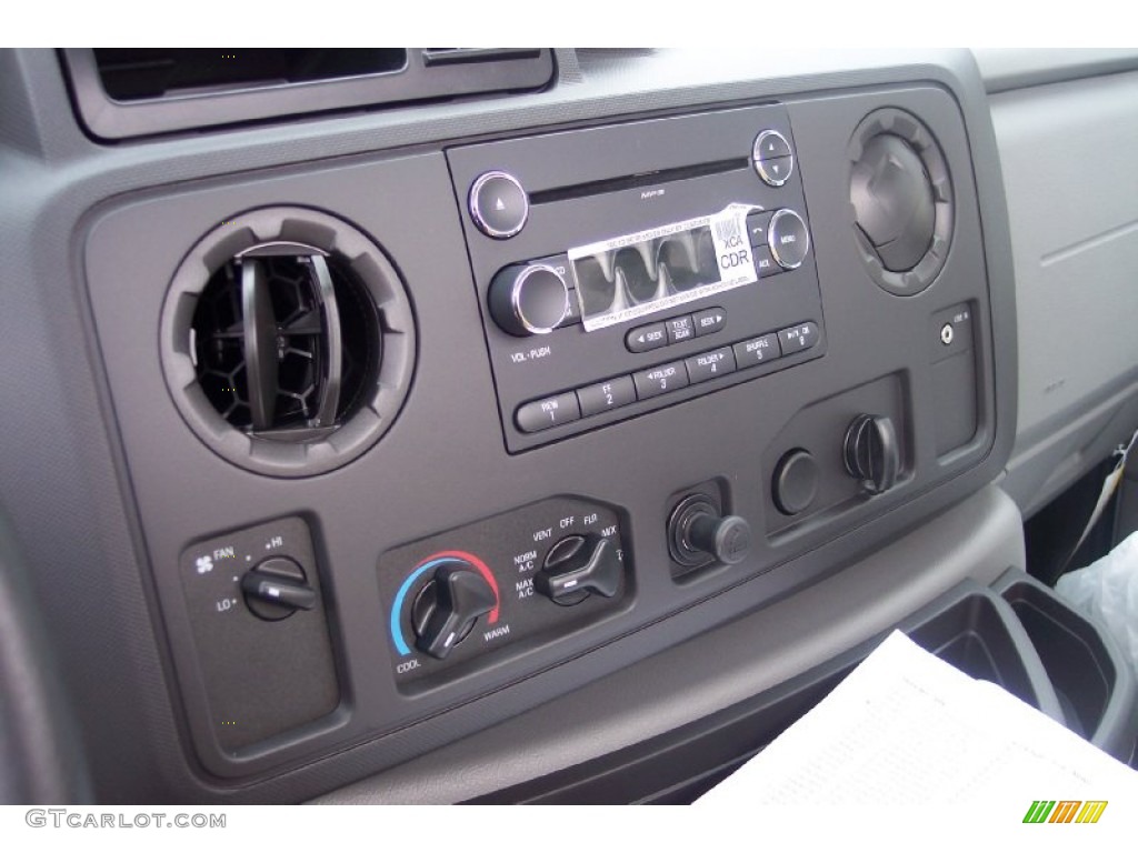 2012 Ford E Series Cutaway E350 Chassis Controls Photo #64199744