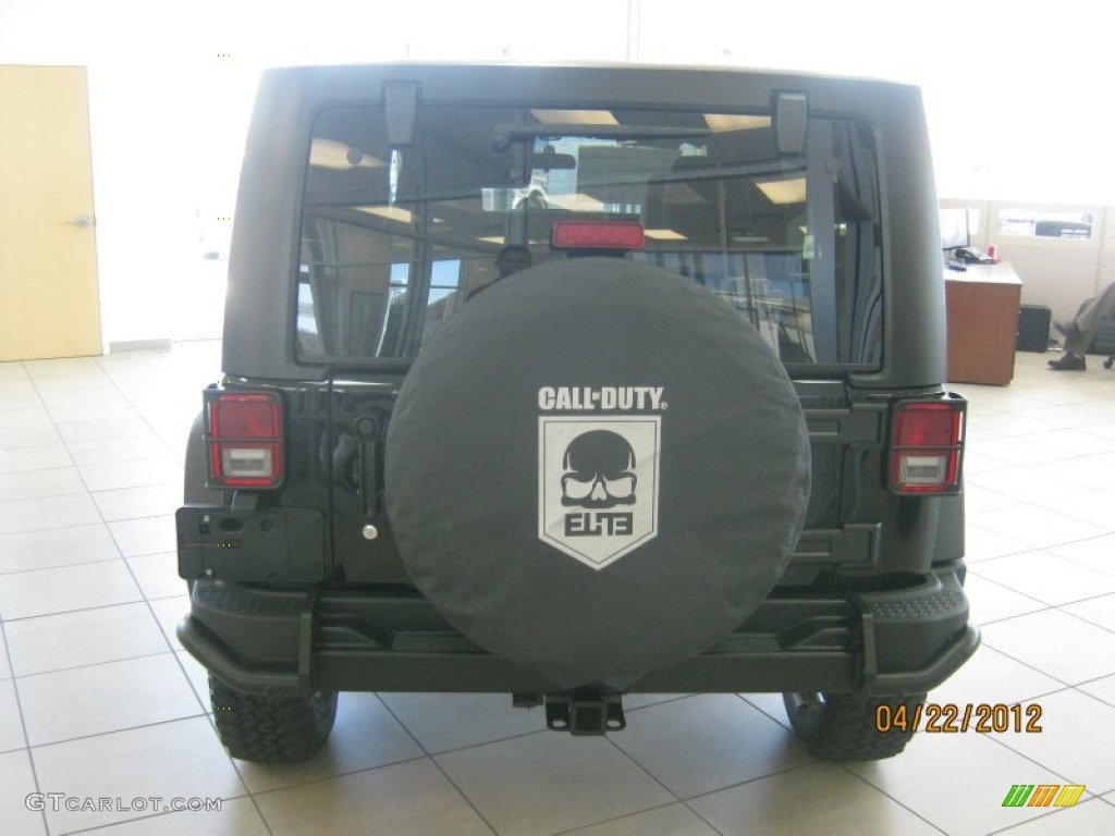2012 Wrangler Unlimited Call of Duty: MW3 Edition 4x4 - Black / Call of Duty: Black Sedosa/Silver French-Accent photo #6