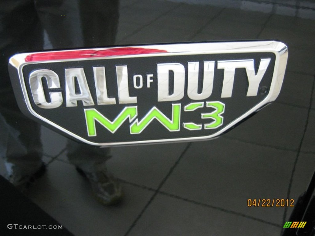 2012 Wrangler Unlimited Call of Duty: MW3 Edition 4x4 - Black / Call of Duty: Black Sedosa/Silver French-Accent photo #19