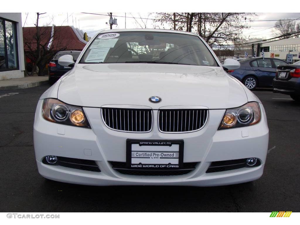 2006 3 Series 330xi Sedan - Alpine White / Beige photo #2