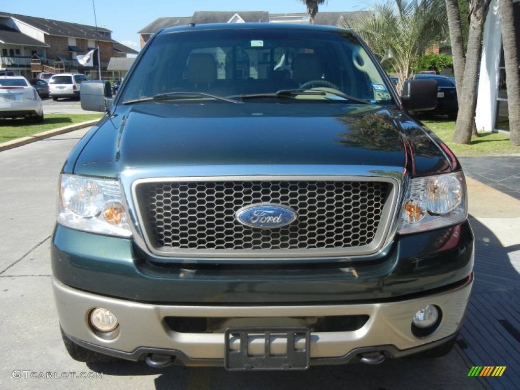 2006 F150 Lariat SuperCrew 4x4 - Aspen Green Metallic / Tan photo #2