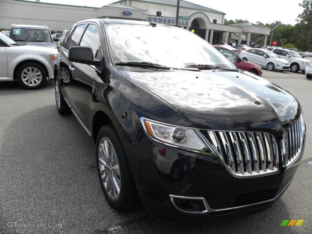 Tuxedo Black Metallic Lincoln MKX