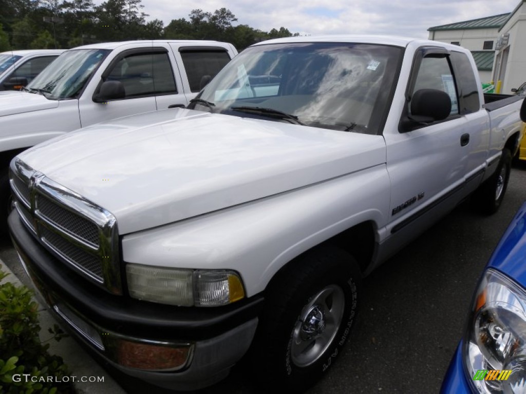 1999 Ram 1500 ST Extended Cab - Bright White / Camel/Tan photo #2