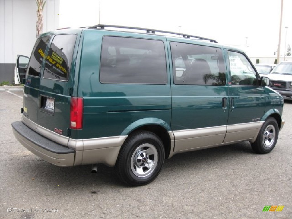 2002 Safari SLE - Forest Green Metallic / Pewter photo #6