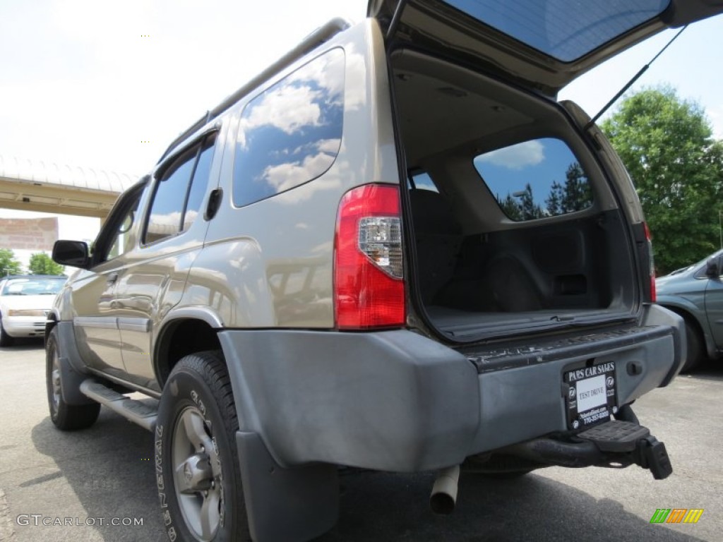 2002 Xterra SE V6 - Gold Rush Metallic / Gray Celadon photo #9