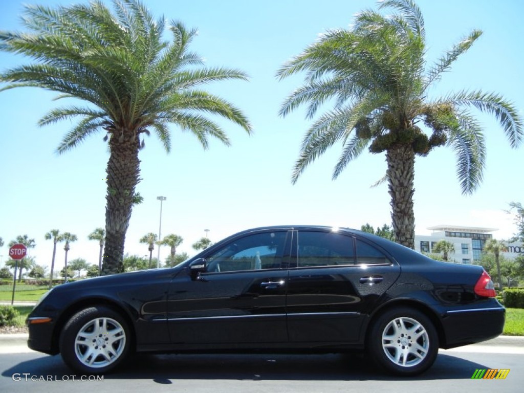 2007 E 320 Bluetec Sedan - Black / Black photo #1