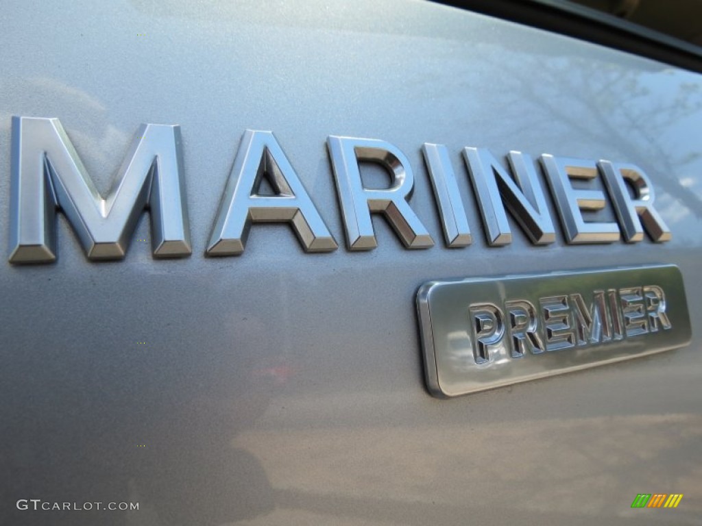 2005 Mercury Mariner V6 Premier Marks and Logos Photos