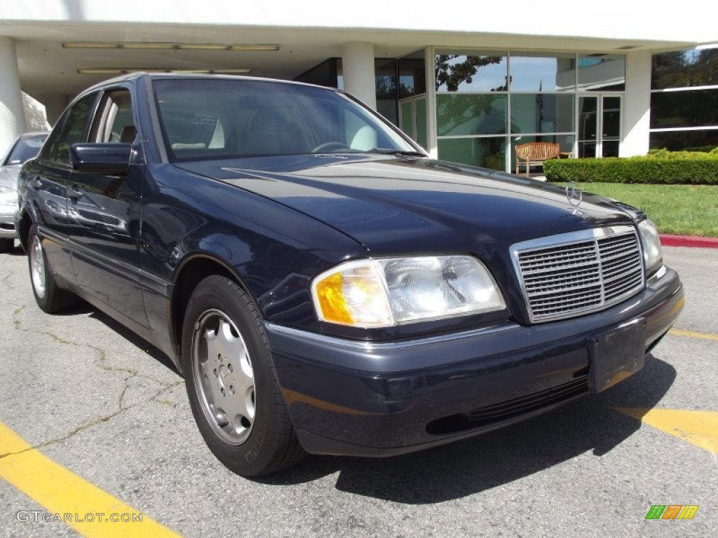 1995 C 220 Sedan - Black / Beige photo #1