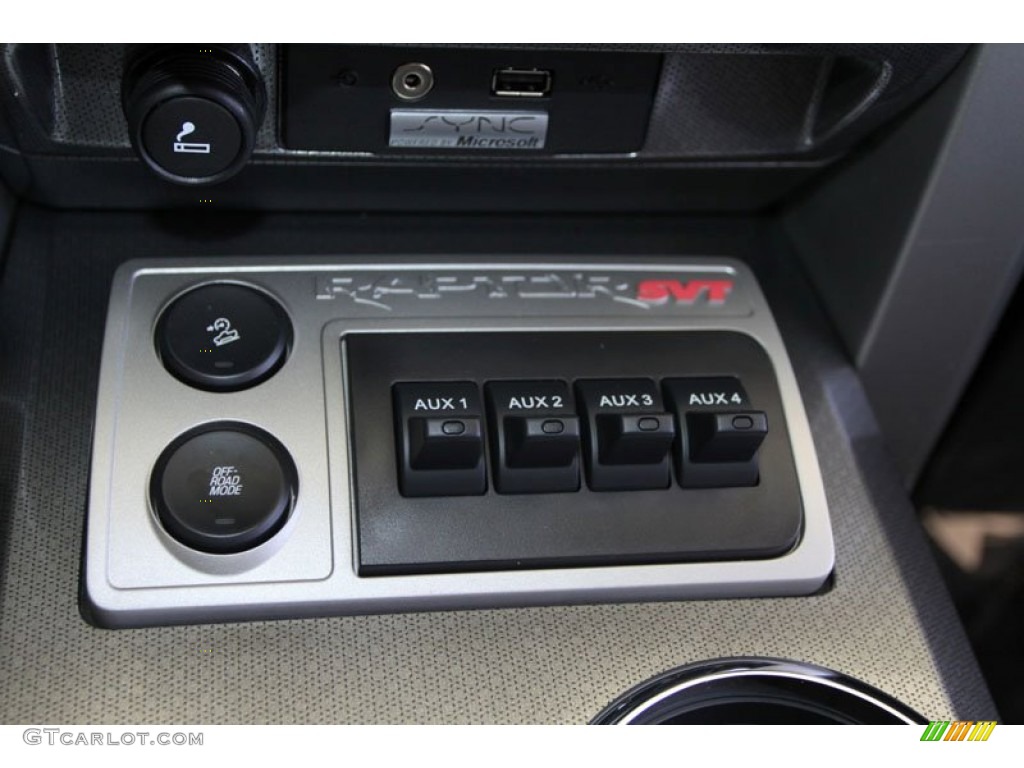 2011 Ford F150 SVT Raptor SuperCrew 4x4 Controls Photo #64212844