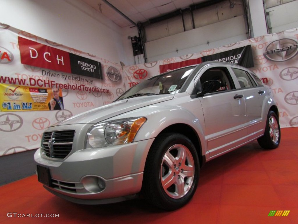 Bright Silver Metallic Dodge Caliber