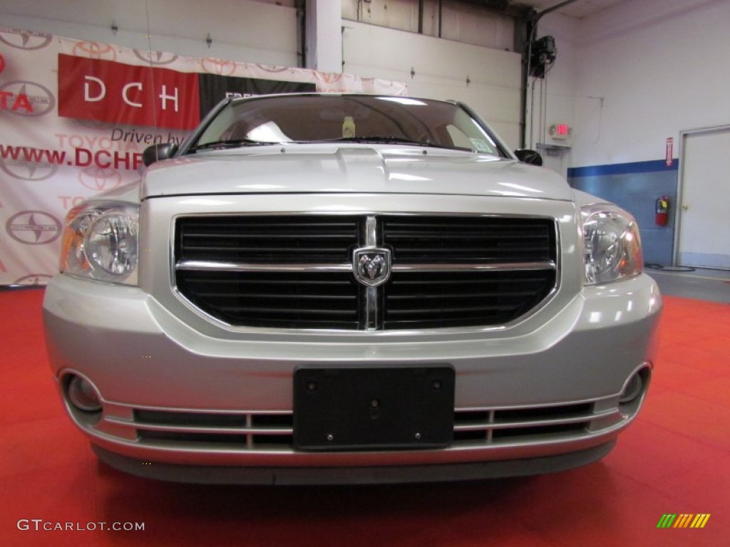 2007 Caliber SXT - Bright Silver Metallic / Pastel Slate Gray photo #2