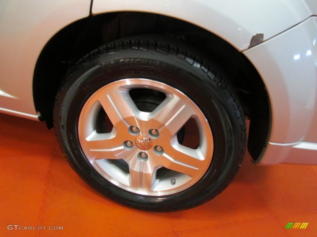 2007 Caliber SXT - Bright Silver Metallic / Pastel Slate Gray photo #5