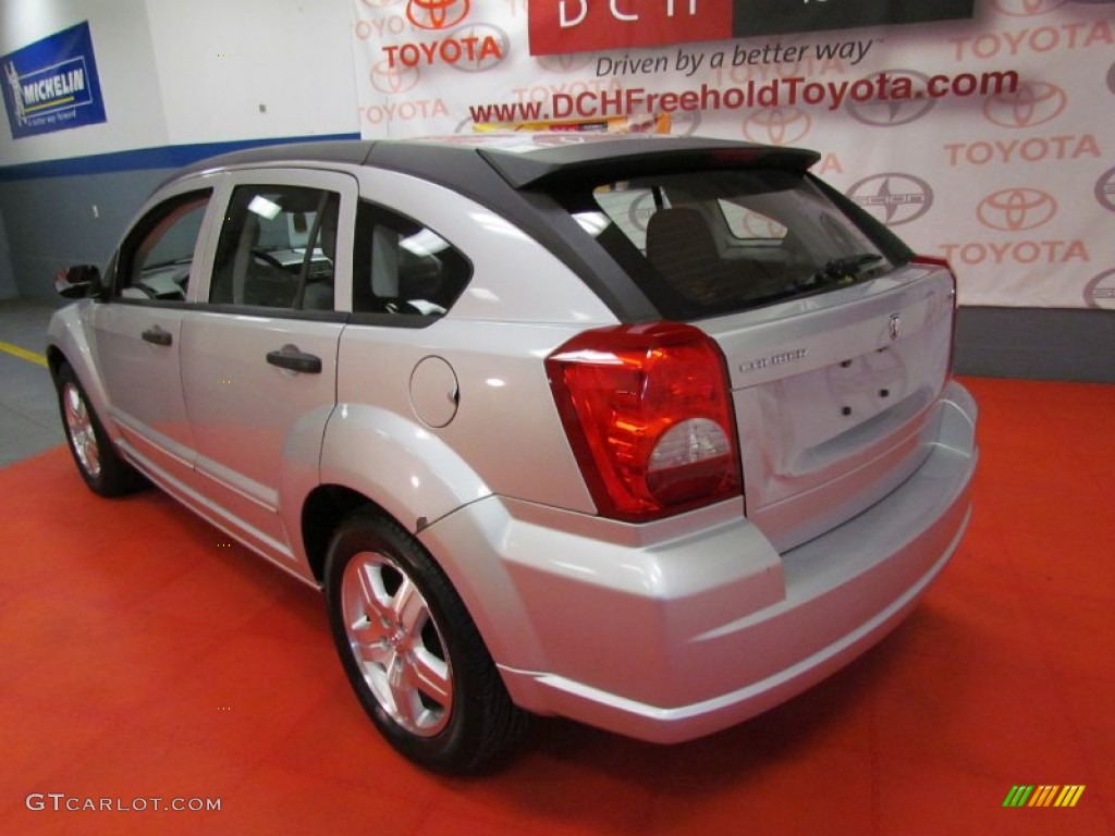 2007 Caliber SXT - Bright Silver Metallic / Pastel Slate Gray photo #6