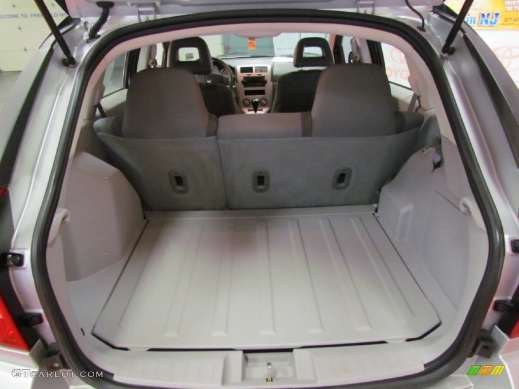 2007 Caliber SXT - Bright Silver Metallic / Pastel Slate Gray photo #11