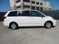 2005 Natural White Toyota Sienna LE  photo #2