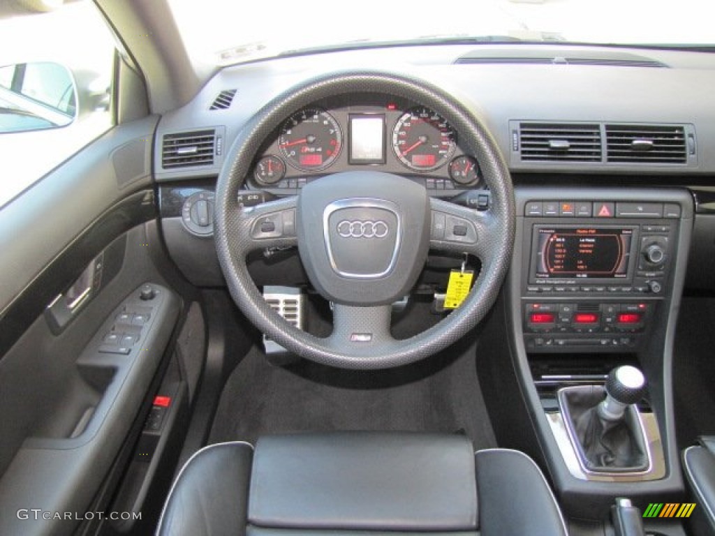 2007 Audi RS4 4.2 quattro Sedan Black Dashboard Photo #64220930