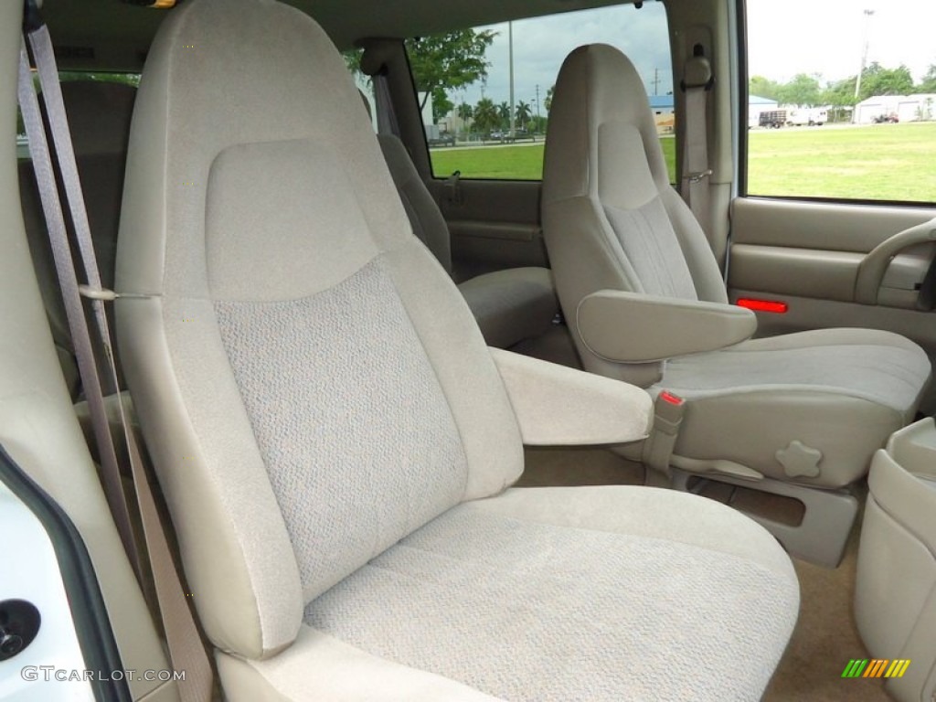 Neutral Interior 2004 Chevrolet Astro LS Passenger Van Photo #64222660