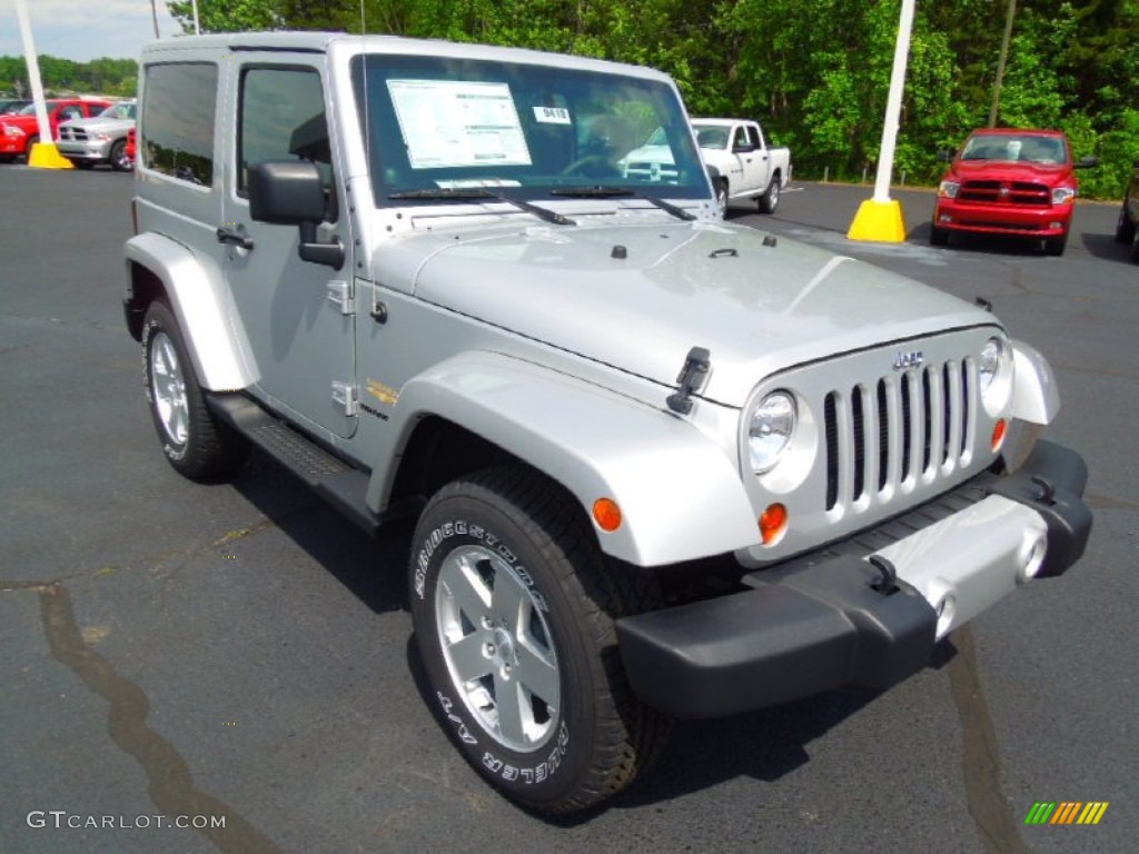 2012 Wrangler Sahara 4x4 - Bright Silver Metallic / Black photo #1