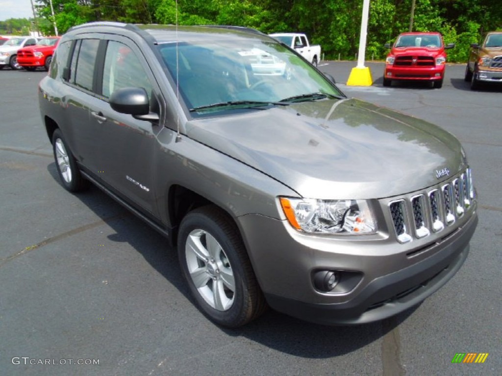 2012 Compass Sport - Mineral Gray Metallic / Dark Slate Gray/Light Pebble Beige photo #1